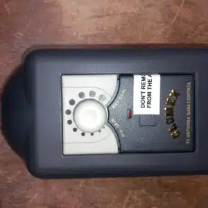 Glomex line amplifier (outlet).